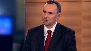 Zmiany w systemie emerytalnym dotyczą nie tylko wielkości środków przekazywanych do OFE. Mniej składek przekazywanych do OFE doprowadzi do konsolidacji na rynku PTE. Część PTE zmieni prawdopodobnie właściciela. O rynku PTE w TVN CNBC opowiada Piotr Pisarewicz, wiceprezes PKO BP Bankowy PTE SA.