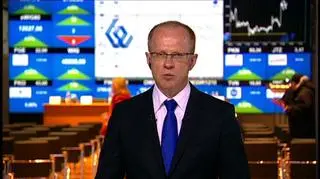 Pierwsze roczne wyniki Giełdy Papierów Wartościowych jako spółki publicznej okazały się słabsze od oczekiwań rynku. Zysk netto w 2010 spadł do niecałych 95 mln zł ze 100 mln zł przed rokiem. Wynik netto spadł, bo koszty działalności operacyjnej wzrosły o 11,5 proc . Najmocniej ze wszystkich pozycji związanych z kosztami wzrosły wydatki na reklamę – z 5,3 mln zł do prawie 13 mln zł. Giełda podała także, że promocja oferty publicznej GPW kosztowała 4,8 mln zł. O szczegółach opowiada prezes GPW Ludwik Sobolewski. 