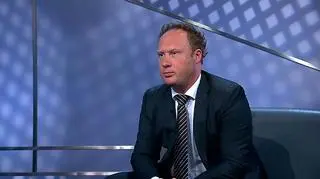 Przekształcamy spółkę z o.o. w spółkę komandytową, bo ta bardziej się opłaca. Zmiana formy działalności wymaga specjalnej procedury przewidzianej w kodeksie spółek handlowych. Jak zaplanować takie przekształcenie i ile to będzie kosztować? Czy taka zmiana w przypadku spółki komandytowej jest związana z jakimiś rozliczeniami podatkowymi? O szczegółach mecenas Michał Karwacki, counsel w Kancelarii Salans.