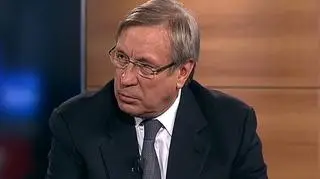 Forte liczy na dobry rok. Producent mebli spodziewa się, że na poprawę wyników w II półroczu wpłynie poprawa popytu na rynkach zagranicznych, w szczególności na rynku niemieckim. Udział eksportu w przychodach ze sprzedaży w I półroczu stanowił 81% - Forte pomaga słaby złoty – do jakiego poziomu może się umocnić, żeby nie zagrozić wynikom? Gościem Rynków Dnia był Maciej Formanowicz, prezes Forte.