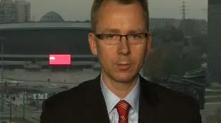 Pierwsza połowa roku była dla Wasko słaba. Tymczasem w ciągu ostatnich trzech tygodni podpisała kilka znaczących umów, w tym jedną z TPSA na 25 mln zł. Ma też szansę wygrać przetarg w konsorcjum o wartości prawie 110 mln zł. Czy będzie jeszcze więcej niespodzianek w portfelu zamówień i na jaką poprawę wyników można liczyć w tym roku? O tym Rafał Wojda rozmawia z członkiem zarządu Wasko Tomaszem Kosobuckim.