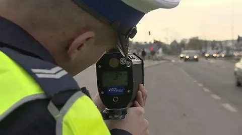 Wolniej na polskich drogach bez prawa jazdy