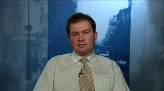 Mniej mandatów dla firm. Od poniedziałku obowiązują nowe przepisy dotyczące kontroli Inspekcji Pracy. Pracodawca nie zawsze zostanie ukarany mandatem za naruszenie praw pracowniczych. Za nielegalne zatrudnianie pracowników najpierw nałożona zostanie kara pieniężna, dopiero później sprawa trafi do sądu. Co zmienia się jeśli chodzi o przebieg kontroli?O tym w rozmowie z Kamilem Kałużnym, z Okręgowego Inspektoratu Pracy w Łodzi.