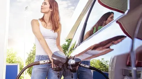 Najbardziej wzrosła sprzedaż paliw