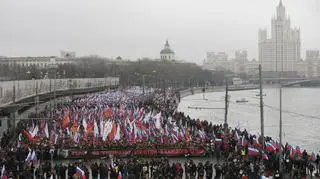 Moskwę opanowali w niedzielę opozycjoniści manifesujący po śmierci Borysa Niemcowa