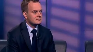 Ożywienie na rynku powierzchni biurowych. W II kwartale podpisano więcej umów wynajmu niż w pierwszych trzech miesiącach tego roku. To skutek między innymi spadku cen, ale także renegocjacji już istniejących kontraktów. Czynsze na rynku powierzchni biurowych spadły w Warszawie nawet o 25%. O tym, co dzieje się na rynku nieruchomości biurowych rozmawialiśmy w programie "Pieniądze od rana" z analitykiem Cushman & Wakefield, Jakubem Marszałkiem.