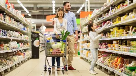 Gdzie trafiają pieniądze, które wydajemy w sklepach? Analiza Grant Thornton