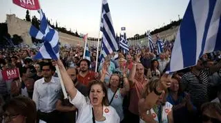 Frustracja wśród społeczeństwa głównie spowodowana jest tym, iż greccy emeryci są często jedynymi żywicielami rodzin.