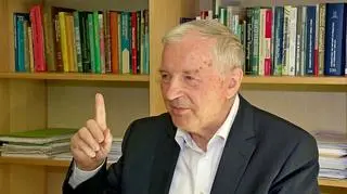 Były wiceminister finansów krytycznie ocenił niektóre propozycje Ewy Kopacz, przedstawione w exposé nowej premier. Za najgroźniejszą dla budżetu uznał zapowiedź wsparcia programu budowy i utrzymania domów dla seniorów