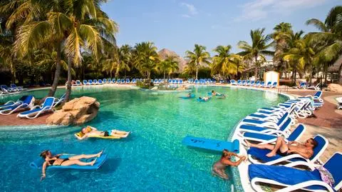 Ucieczka przed zimą. Gdzie pojechać na święta?