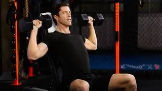 Inteligentna koszulka zmierzy puls i pomoże w treningach