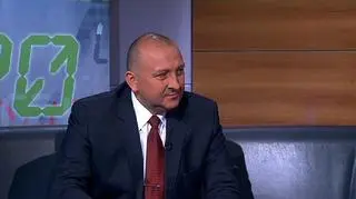 Ministerstwo Zdrowia prosi CBA o pomoc w analizie procedur w NFZ i kwestii finansowania leków onkologicznych - poinformował minister zdrowia Bartosz Arłukowicz. Chodzi o kłopoty proceduralne, które występują z finansowaniem procedur onkologicznych. Rozmowa z prezesem NFZ, Jackiem Paszkiewiczem.