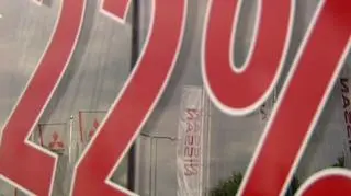 Podatki trzeba będzie podnieść ponownie, jeżeli problemy fiskalne za rok się nie rozwiążą, zapisano w wieloletnim planie finansowym rządu. Polacy skutki już postanowionej podwyżki stawki VAT odczują już od 1 stycznia 2011 roku.