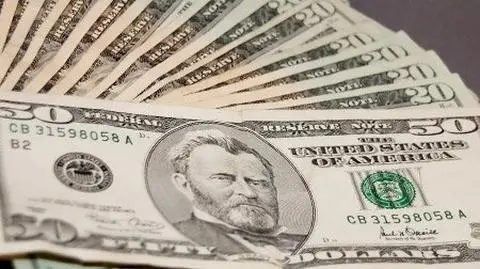 Dolar znów w górę. Amerykańska waluta najdroższa od 11 lat