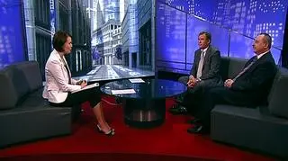 Cztery miasta - Warszawa, Wrocław, Gdańsk i Poznań - będą gospodarzami Euro w 2012 roku. Marek Michałowski, prezes spółki Budimex - jednej z firm, która realizuje inwestycje przed tą imprezą, powiedział w TVN CNBC Biznes, że teraz najważniejsze jest by zbudowano infrastrukturę między tymi miastami. Co z miastami, które do organizacji się nie załapały? Kto najbardziej na Euro skorzysta? Gośćmi w Biznes Lunchu byli Marek Michałowski, prezes spółki Budimex oraz Krzysztof Milski, Prezes Polskiej Izby Hotelarstwa.