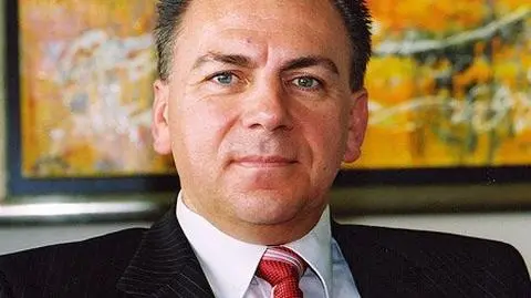 Miał zastąpić Tricheta, będzie nadzorował UBS