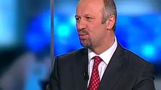 Citi Bank Handlowy podał gorsze od oczekiwanych wyniki za czwarty kwartał 2008 roku. Głównym zadaniem Citi Handlowego na ten rok jest zapewnienie klientów, że bank jest bezpieczny. O opcjach walutowych oraz planach na przyszłość z prezesem Banku Citi Handlowy, Sławomirem Sikorą, w programie "Dzień na rynkach", rozmawiał Mikołaj Kunica.