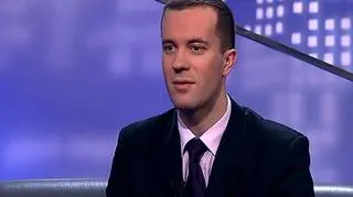 Został zwiększony limit na prezenty ze 100 do 200 zł. Można powiedzieć, że jest to ukłon w stronę tych wszystkich, którzy będą chcieli lepiej zaprezentować się kontrahentom. Na temat tych zmian w programie "Biznes Lunch" z Robertem Stankiewiczem rozmawiał Andrzej Pośniak, CMS Cameron McKenna.