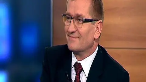 Mo-Bruk idzie po pięć i pół miliona złotych zysku netto na koniec roku. Spółka mająca największą kapitalizację na rynku NewConnect, ponad 300 mln zł, w pierwszej połowie roku poprawiła wyniki. Przychody wzrosły o 20 procent. O nowych inwestycjach, na które Mo-Bruk chce przeznaczyć 120 mln złotych mówił w TVN CNBC prezes spółki, Józef Mokrzycki.
