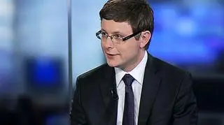 Czy warto teraz przewalutować kredyt zaciągnięty w złotówkach na kredyt we frankach, korzystając z rekordowo niskiego liboru? O zagrożeniach i możliwych korzyściach takiego ruchu mówi Paweł Majtkowski, główny analityk Expandera 