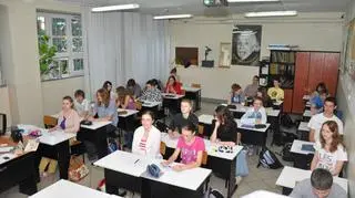 157d2d62-5b0d-11e2-9de3-0025b511226e