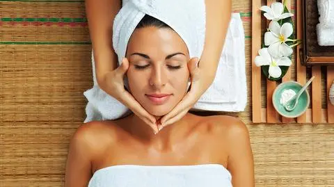 Polacy wydają na sporo na luksusy. Przegląd prasy