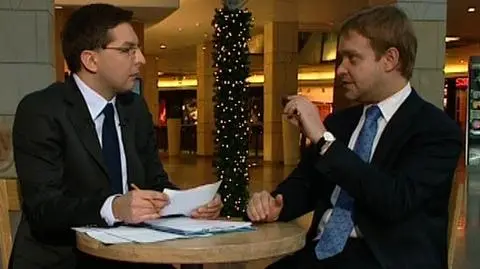 Nowa kasa fiskalna w firmie. Jak i kiedy rozpocząć na niej sprzedaż by nie mieć problemów z urzędem skarbowym oraz o nowych stawkach VAT na towary i usługi mówi Piotr Augustyniak, doradca podatkowy K&L Gates.