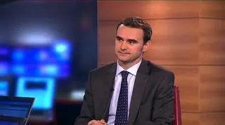 Deweloperzy w 3Q – gorąco na rynku akcji i walut, czy i jak bardzo odstraszyło to klientów od kupowania mieszkań. W Ronsonie może już być chyba tylko lepiej – poprzedni, czyli drugi kwartał był dla spółki najgorszy w historii. Więcej na ten temat w rozmowie z Tomaszem Łapińskim, członkiem zarządu Ronsona.