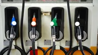 80 proc. wniosków o koncesję paliwową dotarło już do URE