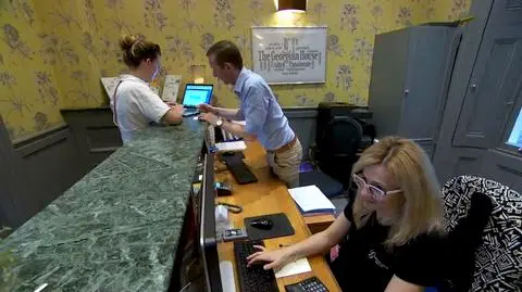 Londyn. Odpływ pracowników w związku z brexitem, szczególnie z branży turystyczno-rozrywkowej 