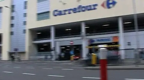 Carrefour mobilnym operatorem komórkowym?