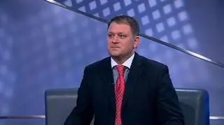 Od 1 lipca firmę można założyć nie ruszając się z kanapy – tyle w teorii. Tymczasem już w piątek rano były problemy z zalogowaniem się do systemu. Czy każda osoba, która chce otworzyć biznes rzeczywiście ma gwarancję, że w ramach 1 formularza uda mu się dołączyć do grona przedsiębiorców? Naszym gościem jest zapowiadany wcześniej Dariusz Bogdan, wiceminister gospodarki.