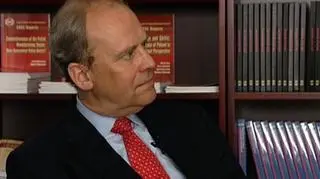 W Europie Środkowej i Wschodniej kryzys skończy się już w tym roku - uważa dr Anders Aslund - profesor Georgetown University, członek Rosyjskiej Akademii Nauk Naturalnych. Zdaniem profesora w wyniku spowolnienia gospodarczego, największą transformację przejdzie branża motoryzacyjna. Anders Aslund jest pełen optymizmu i uważa, że rynki finansowe wkrótce powrócą na ścieżkę wzrostu. Z profesorem rozmawiał Marek Tejchman. 