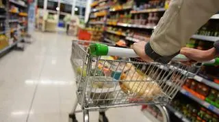 Ustawa o podatku od sprzedaży detalicznej weszła w życie 1 września