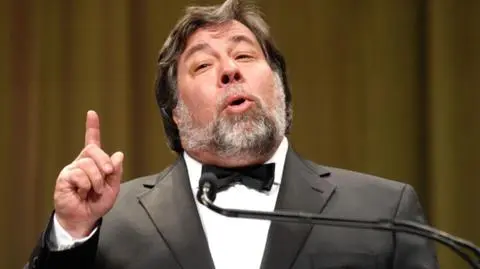 Wozniak: Apple powinno płacić większe podatki