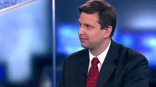 W poniedziałek euro kosztowało wobec dolara najmniej od czterech lat. O to co przyniesie dzisiejszy dzień Mikołaj Kunica pytał Marka Zubera z Dexus Partners, który był gościem w programie "Dzień na rynkach". 