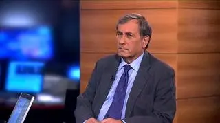 Liderzy dwóch największych greckich partii szukają sprzymierzeńców do koalicji i nowego rządu. Czy dojdzie do wcześniejszych wyborów? Czy Grecja przestanie reformować i oszczędzać? Naszym gościem był: Grzegorz Dziemidowicz, były ambasador Polski w Grecji.