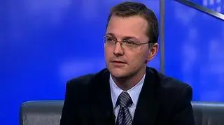 Zbliża się 15 sierpnia, dzień ustawowo wolny od pracy. Z jej świadczenia są zwolnieni pracownicy etatowi. Może my jednak podpisać np. umowę zlecenie, z osobami, które w ten dzień ich zastąpią, mówi Grzegorz Ruszczyk z Bartłomiej Raczkowski Kancelaria Prawa Pracy.