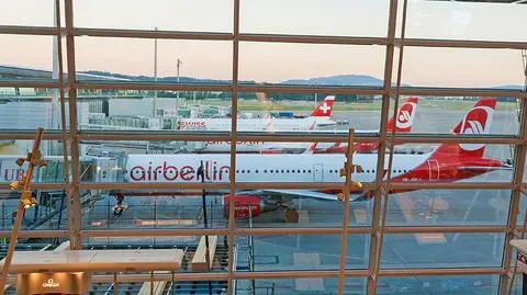 KE ma wątpliwości co do planów przejęcia Air Berlin przez Lufthansę
