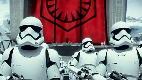 Firmy wykorzystują popularność serii "Star Wars"