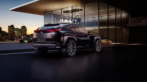 Lexus UX przed premierą w Paryżu
