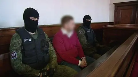 Szef Amber Gold przed sądem. Przez zaległości w wypłatach