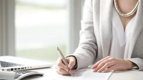 Polki pracują dłużej niż 20 lat temu. Bo chcą