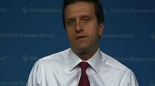 Lepsze od oczekiwań dane z amerykańskiej gospodarki. PKB w trzecim kwartale urósł o 3 i pół procent w ujęciu zannualizowanym - podczas, gdy rynek oczekiwał wzrostu o 3,3 procent. To najszybsze tempo wzrostu od trzeciego kwartału 2007 roku. Czy to już początek końca kryzysu? Pytaliśmy prof. Tomasza Piskorskiego z Uniwersytetu Columbia.