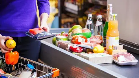 Najbardziej podrożały żywność, napoje bezalkoholowe i alkoholowe