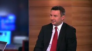 3Q najgorszym kwartałem dla TFI od czasu upadku Lehman Brothers, ale nie dla Altus TFI. Dla nich to były najlepsze trzy kwartały w ponad 2-letniej historii. Piotr Osiecki, prezes Altus TFI przekonuje, że to dzięki strategii zabezpieczania się przed spadkami. W Dniu na Rynkach rozmawialiśmy z Piotrem Osieckim, prezesem, ALTUS TFI.