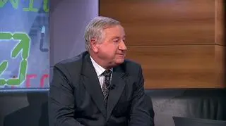 Nie milkną plotki o przeprowadzonej w Chinach próbie zamachu stanu. Miałby on być powiązany z niedawnym odwołaniem szefa partii komunistycznej. O sytuację w chińskiej polityce, ale też gospodarce, pytaliśmy profesora Bogdana Góralczyka z Uniwersytetu Warszawskiego.