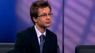 Wszyscy szykują się na prywatyzację PZU. Debiut polskiego ubezpieczyciela jak zapowiada Ministerstwo Skarbu nastąpi w maju. Może więc warto pomyśleć nad założeniem rachunku inwestycyjnego. W programie "Biznes Lunch" gość Roberta Stankiewicza Łukasz Bugaj - analityk Xelion Doradcy Finansowi podpowiadał co zrobić i który rachunek inwestycyjny wybrać? 