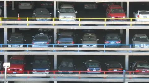 "Auto z kratką" pobudziło rynek. Jak utrzymać ten trend?