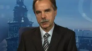 Pozytywne dane po pierwszym kwartale dla Es-System. Blisko 26%, o tyle wzrósł ów zysk netto firmy działającej w branży oświetleniowej. Spółka Es-System działająca w branży oświetleniowej do tej pory realizowała zamówienia głównie na Europejskim rynku. Teraz firma planuje wejście na rynek amerykański poinformował w Dniu na Rynkach prezes spółki Bogusław Pilszczek. 